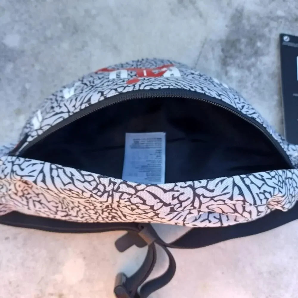 Nike Air Jordan Fanny Pack Hip Waist Belt Crossbody Bag Elephant Print 9B0533 G3 - Picture 5 of 15